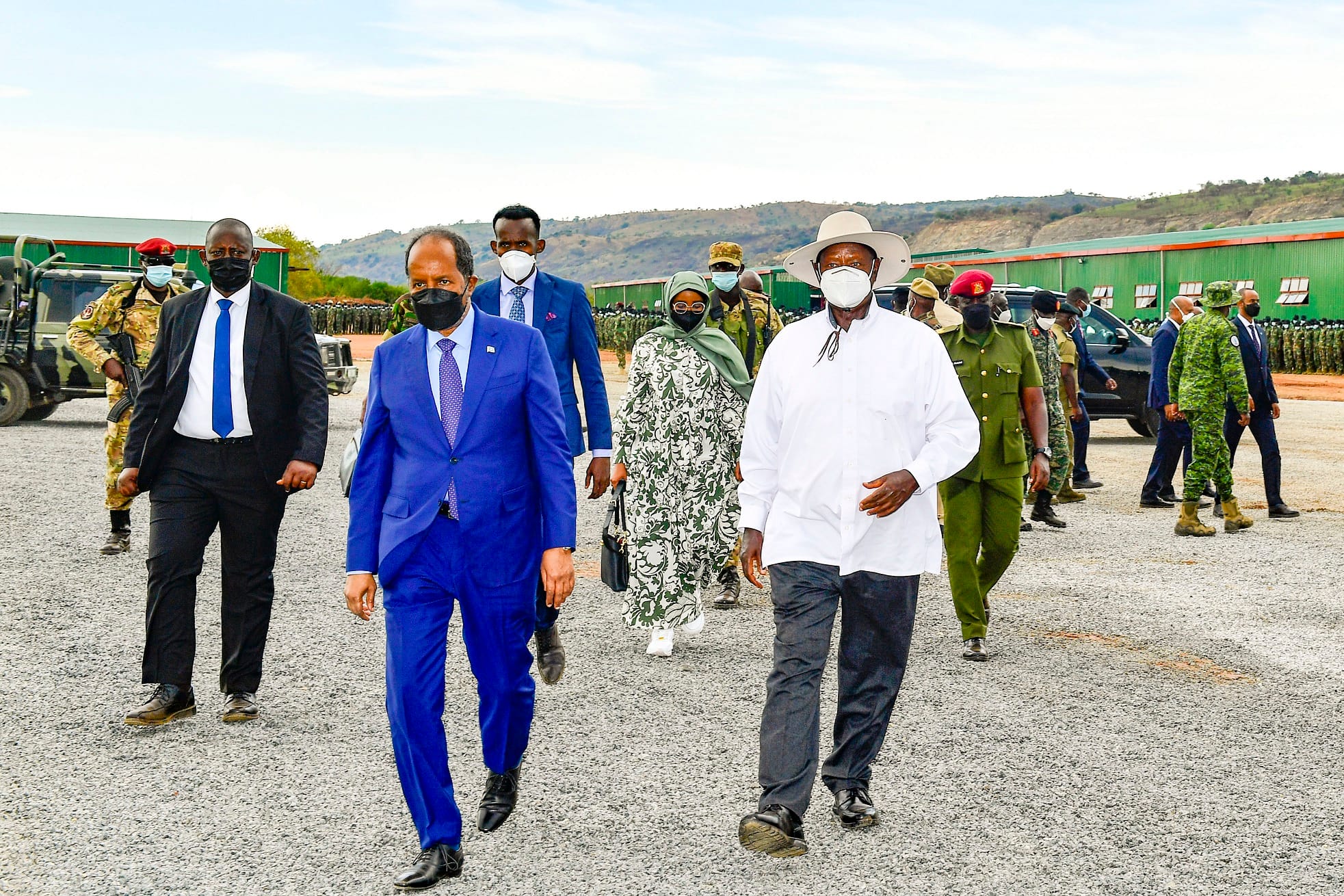 President-Museveni-and-President-Hassan-Sheik-Mohamud-of-Somalia-arrive-in-Butiaba-to-pass-out-Somali-trainees-on-Sunday.-PPU-Photo1